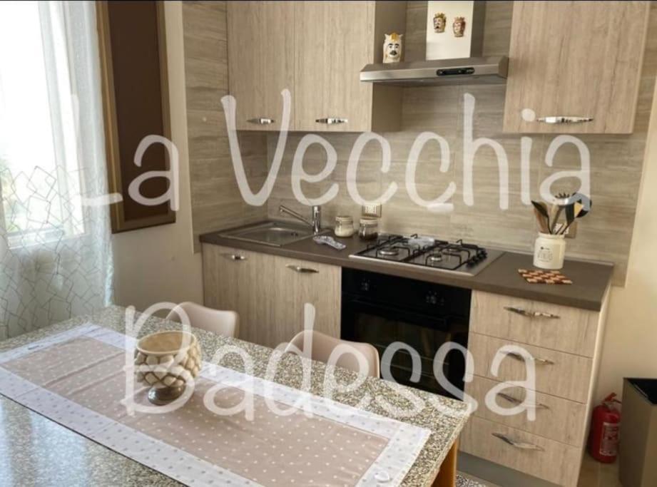 La Vecchia Badessa A Due Passi Dal Mare Apartment Macari Ngoại thất bức ảnh