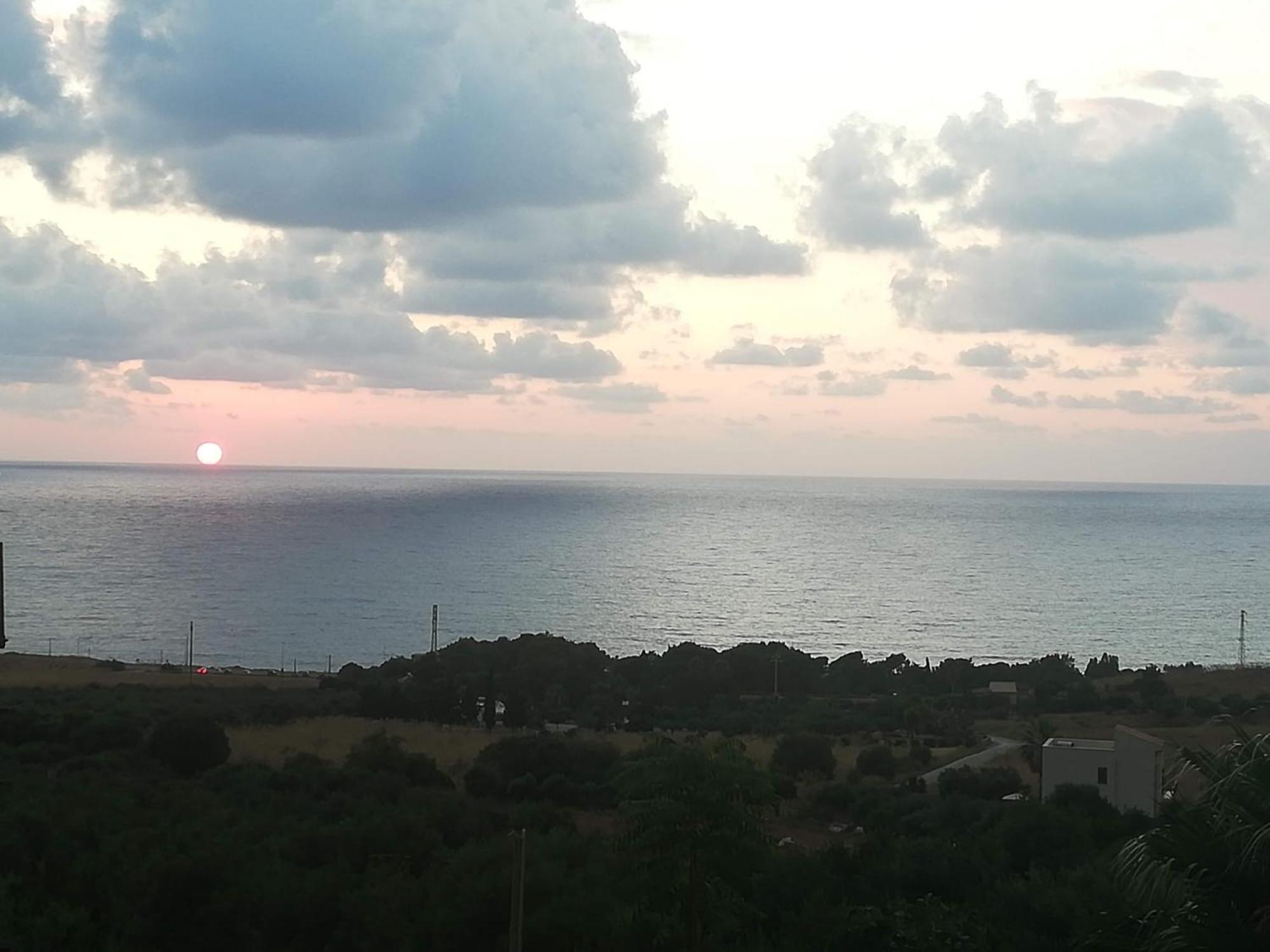 La Vecchia Badessa A Due Passi Dal Mare Apartment Macari Ngoại thất bức ảnh