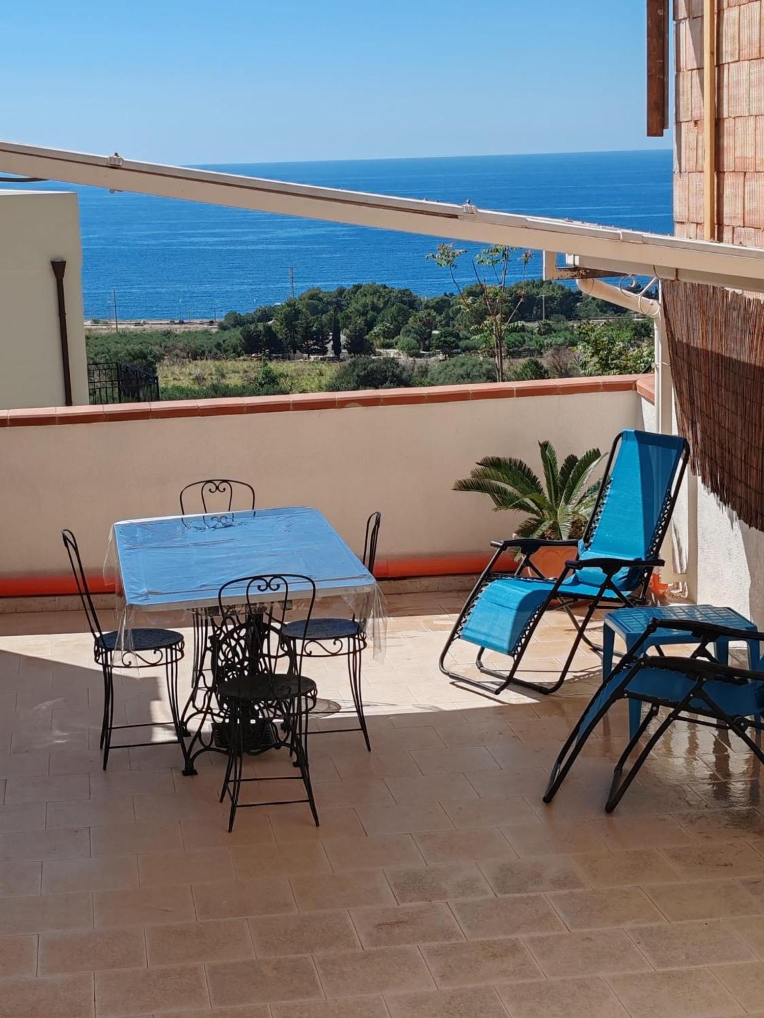 La Vecchia Badessa A Due Passi Dal Mare Apartment Macari Ngoại thất bức ảnh